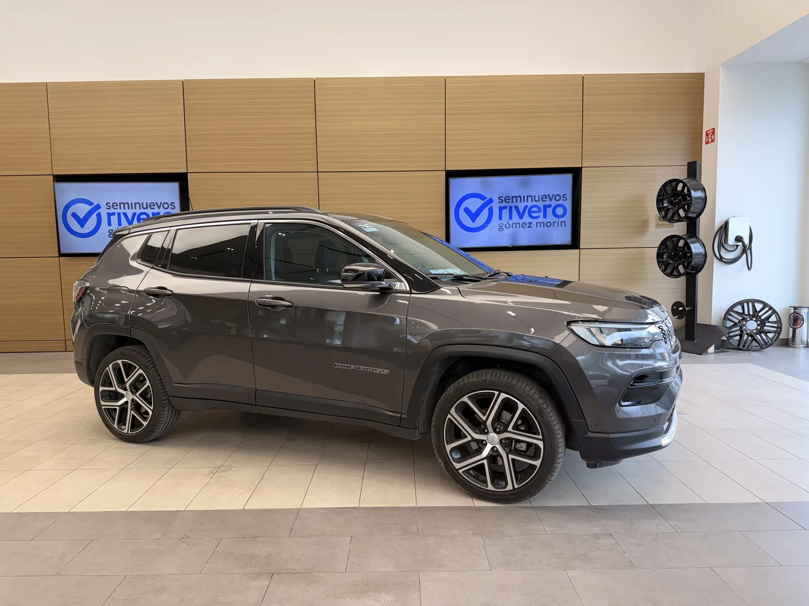 Jeep Compass 2025 seminueva inventario 1167